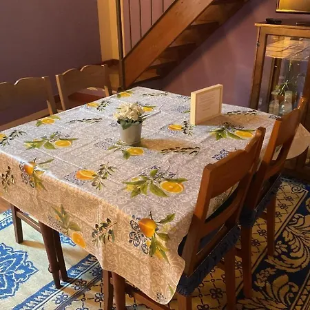 Tosca Apartment *